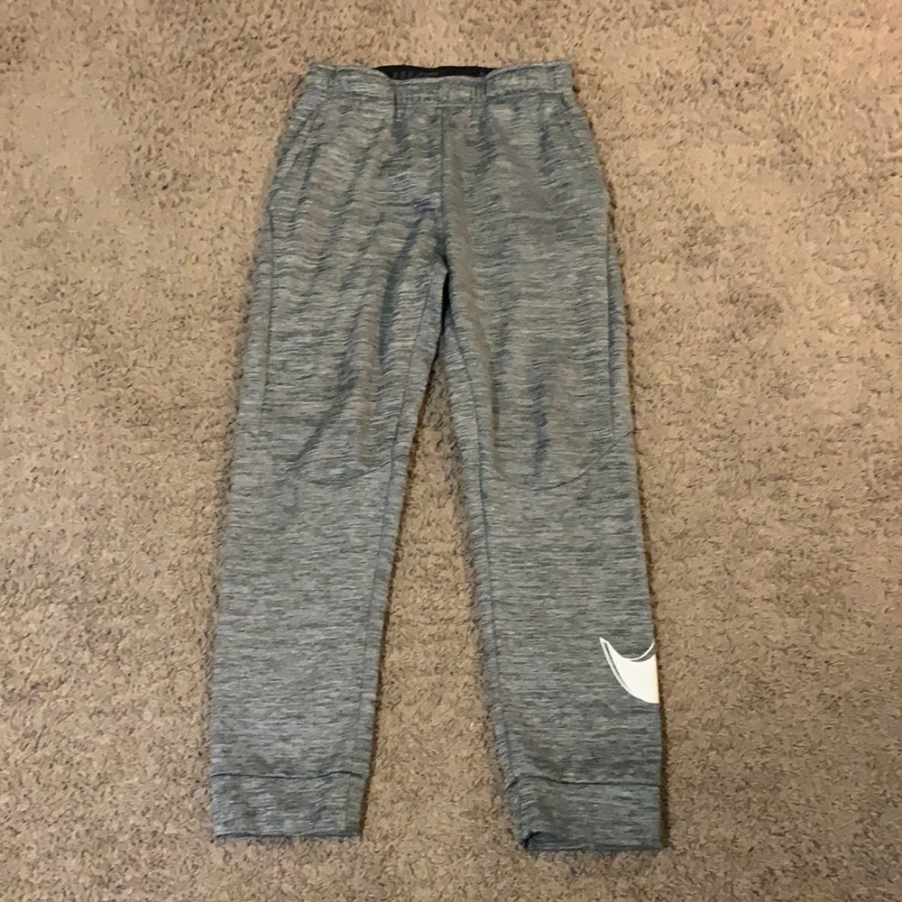 Nike Grey Sweat pants size XL boys